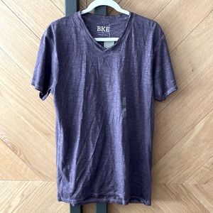 NEW BKE Mens Shirt Stretchy Plum Purple Mens Medium V-Neck